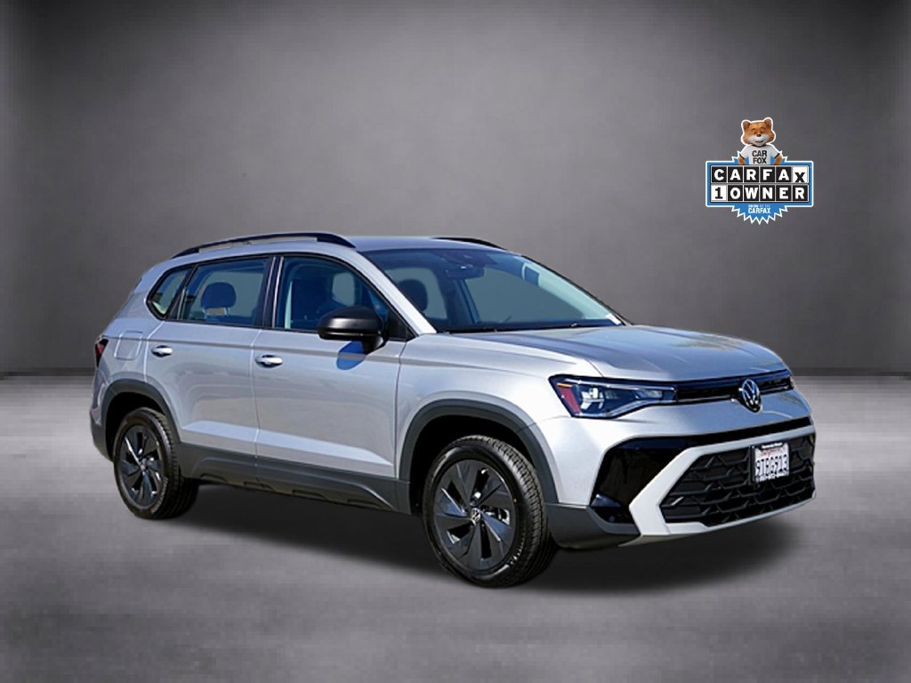 Used 2025 Volkswagen Taos S FWD image 2