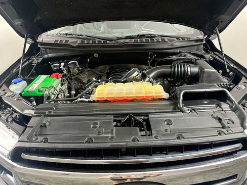 Used 2018 Ford F150 XLT AWD/4WD image 27