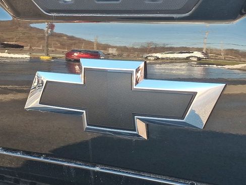 Used 2021 Chevrolet Silverado 1500 Custom Trail Boss image 29