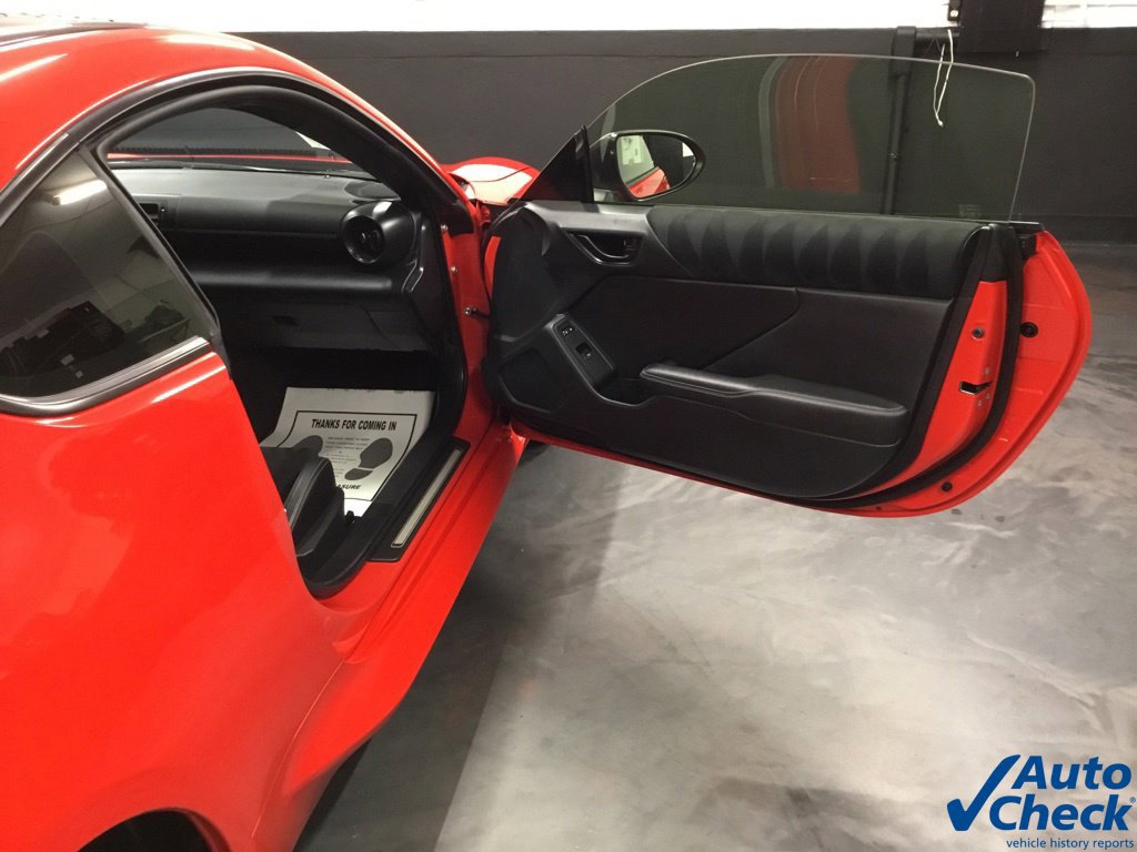 Used 2024 Toyota GR86 Premium RWD image 29
