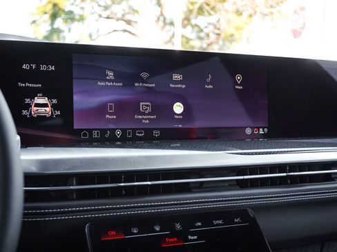 Used 2026 Cadillac Escalade V image 24