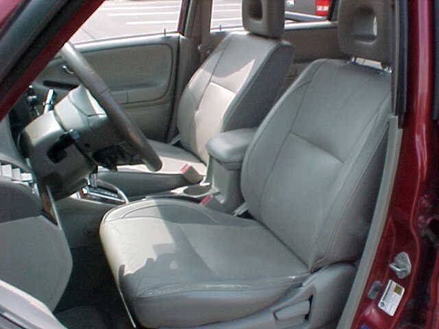 Used 2005 Suzuki XL7 4WD image 18