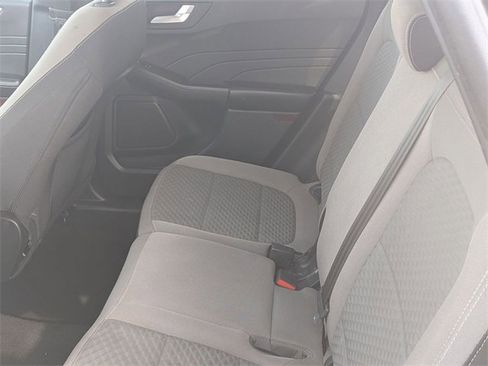 Used 2021 Ford Escape SE image 25
