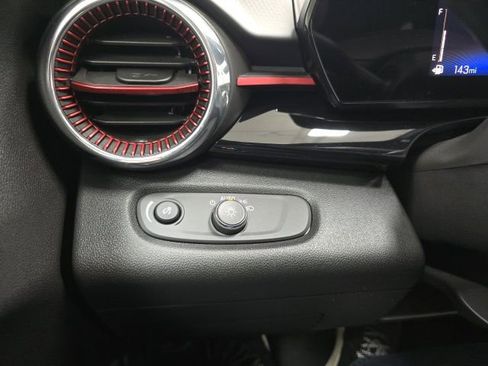 Certified 2026 Chevrolet Trax RS w/ Sunroof Package image 20