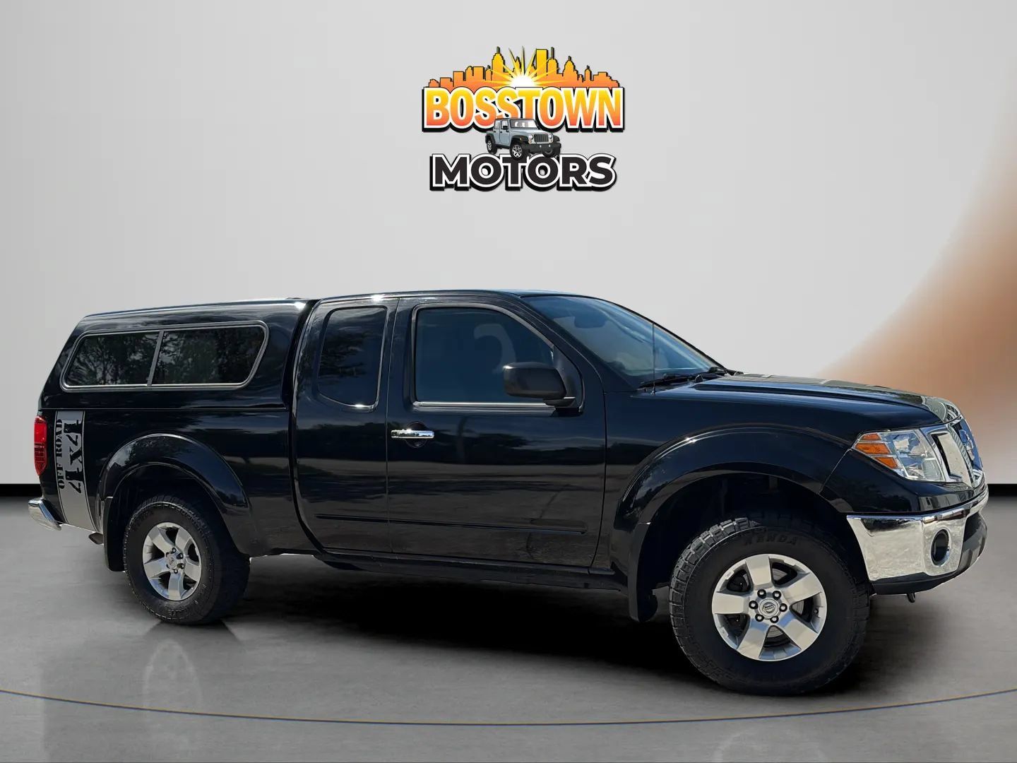 Used 2010 Nissan Frontier SE w/ SE Value Truck Pkg AWD/4WD image 10