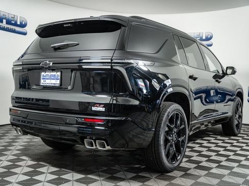 New 2026 Chevrolet Traverse RS w/ LPO, Floor Liner Package image 6