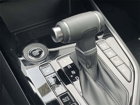 New 2025 Kia Niro SX image 38