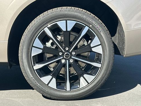 New 2026 Volvo XC60 T8 Plus w/ Protection Package Premier image 23