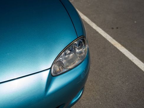 Used 2001 MAZDA MX-5 Miata RWD image 39