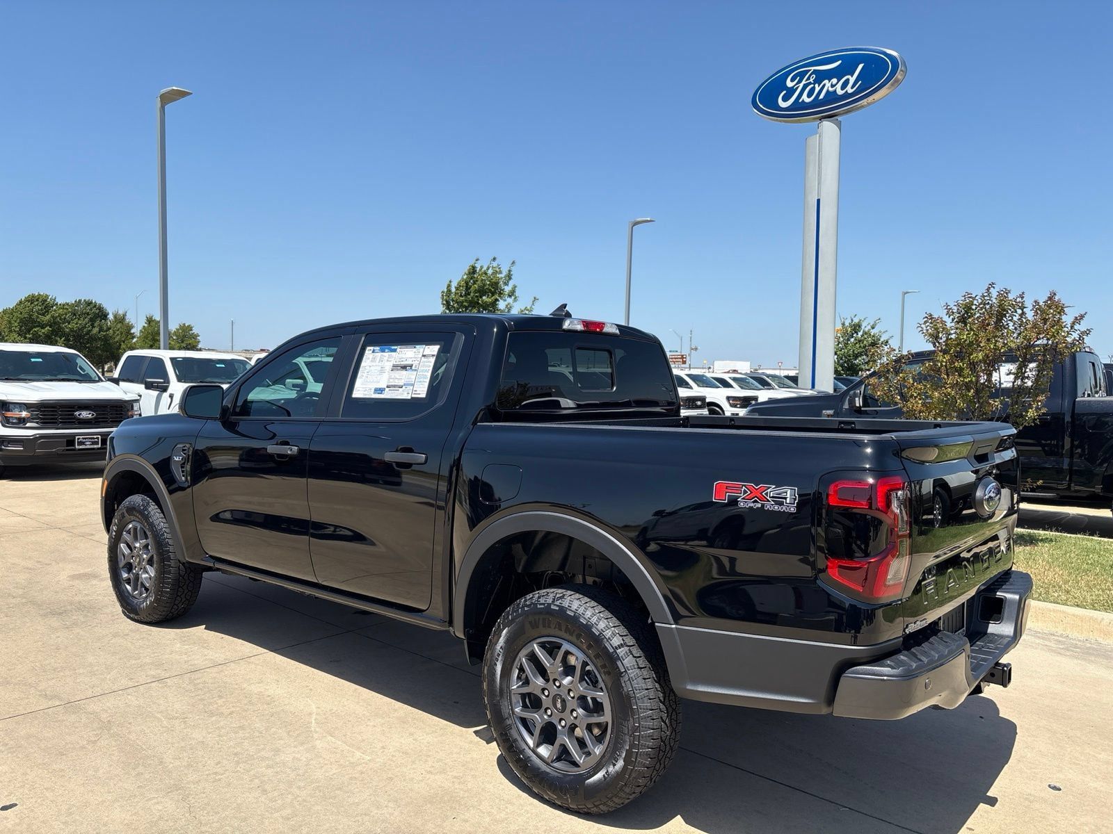New 2026 Ford Ranger XLT w/ Equipment Group 301A High AWD/4WD image 3