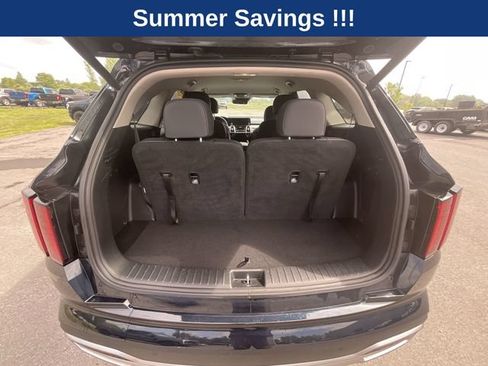 Used 2023 Kia Sorento EX AWD/4WD image 26