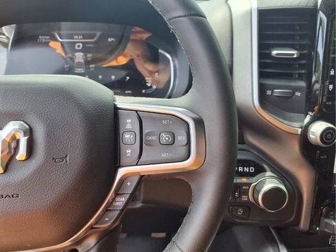 Used 2025 RAM 1500 Big Horn AWD/4WD image 29