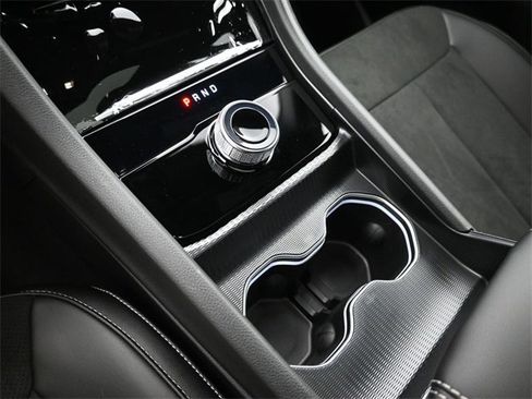 New 2025 Jeep Grand Cherokee L Altitude image 25