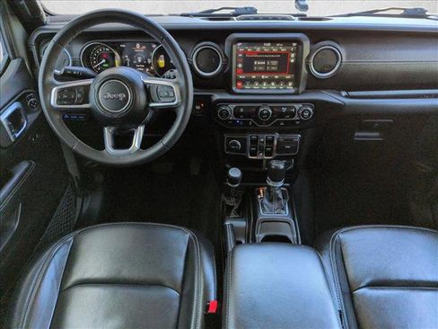 Used 2023 Jeep Wrangler Unlimited Sahara AWD/4WD image 23