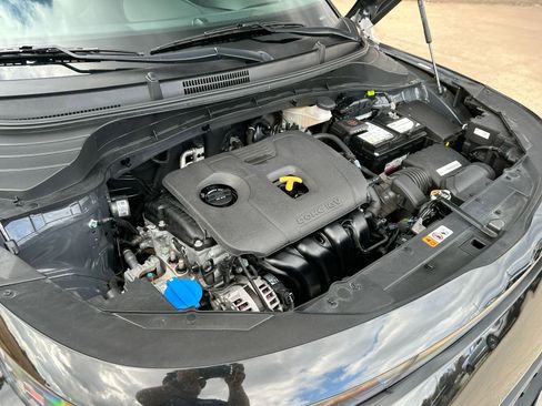 Used 2024 Kia Soul LX image 24