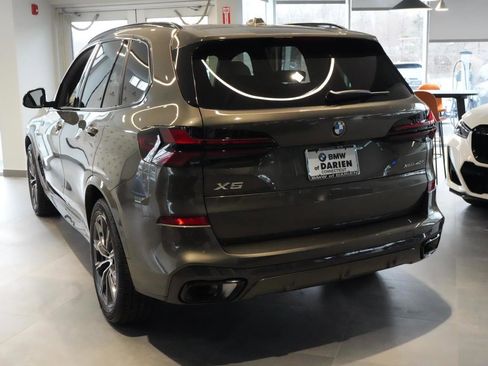 New 2026 BMW X5 xDrive40i w/ M Sport Package image 16