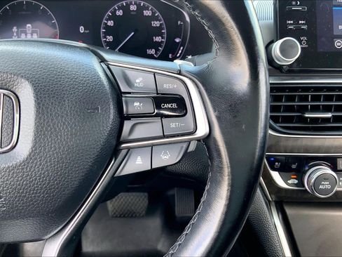 Used 2021 Honda Accord Touring image 24