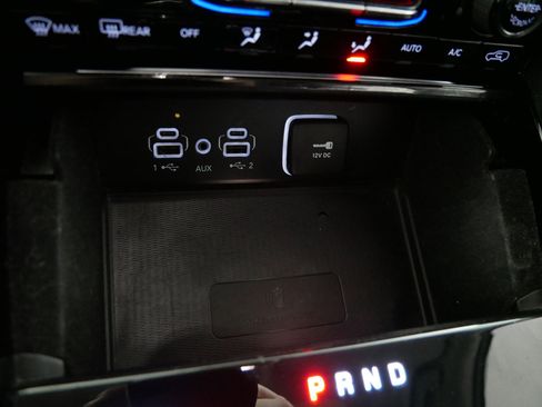 Used 2022 Jeep Grand Cherokee L Limited w/ Luxury Tech Group II image 29