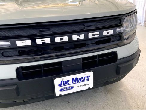 Used 2024 Ford Bronco Sport Outer Banks w/ Tech Package AWD/4WD image 30