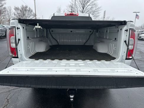 Used 2022 GMC Canyon Elevation Standard w/ Convenience Package image 8