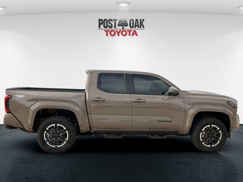 New 2026 Toyota Tacoma TRD Sport image 8