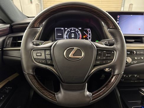 Used 2021 Lexus ES 350 w/ Premium Package image 14