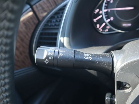 Used 2018 Nissan Armada Platinum w/ Captain Seat Package image 26