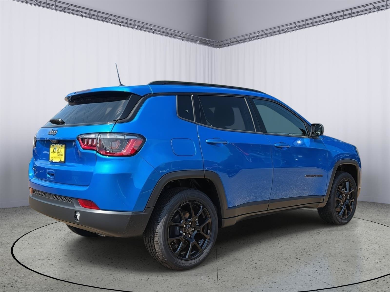 New 2026 Jeep Compass Latitude AWD/4WD image 4
