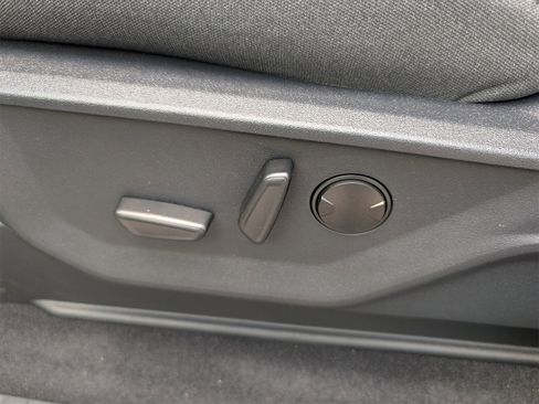 New 2025 Ford F150 XLT w/ Equipment Group 303A High image 17