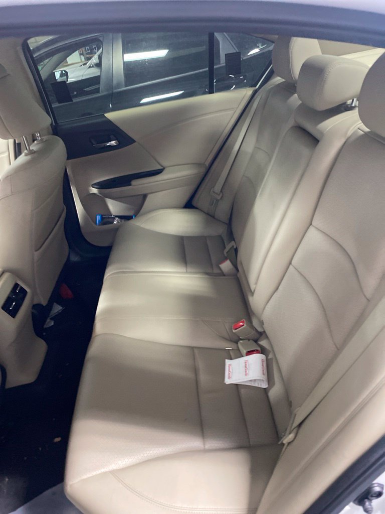 Used 2016 Honda Accord EX-L image 12