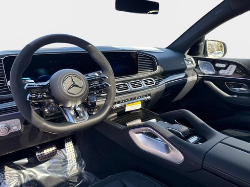New 2026 Mercedes-Benz GLE 53 AMG 4MATIC Coupe image 16
