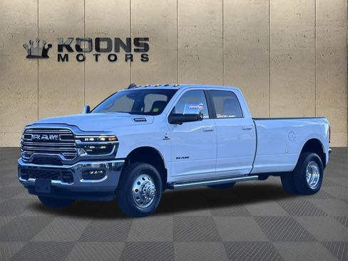 Used 2025 RAM 3500 Laramie image 1