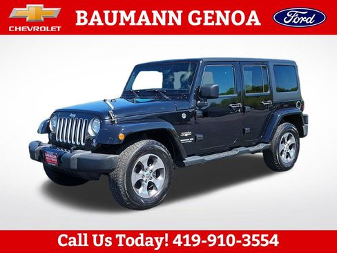 Used 2016 Jeep Wrangler Unlimited Sahara AWD/4WD image 1