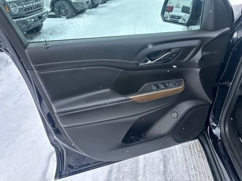 Used 2022 GMC Acadia SLE w/ Driver Convenience Package image 38