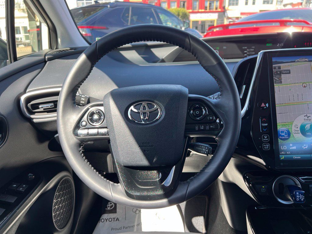 Certified 2022 Toyota Prius Prime XLE FWD image 35