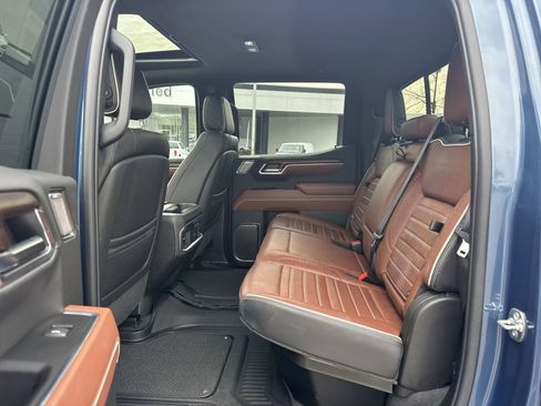 Used 2025 GMC Sierra 1500 Denali Ultimate image 31