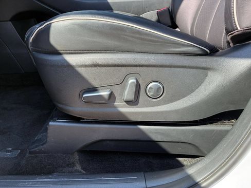 Used 2025 Hyundai Palisade SEL AWD/4WD image 19