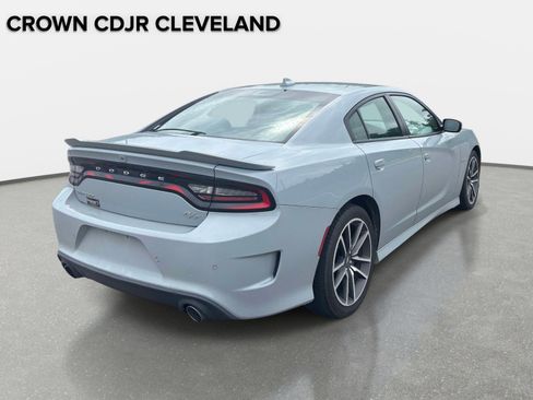 Used 2022 Dodge Charger R/T w/ Plus Group RWD image 5