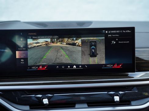 Used 2024 BMW X5 xDrive40i image 30