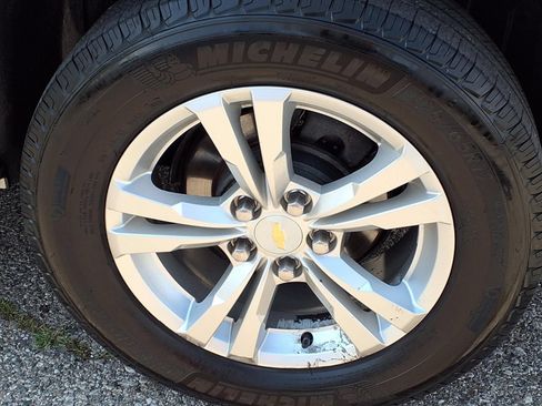 Used 2012 Chevrolet Equinox LT AWD/4WD image 8