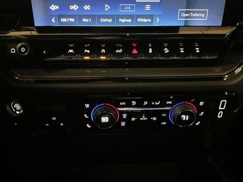 Used 2025 Chevrolet Silverado 1500 ZR2 w/ Dark Appearance Package AWD/4WD image 36
