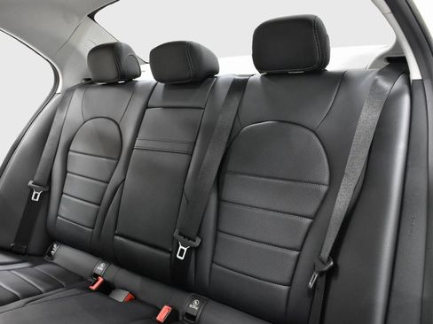 Used 2017 Mercedes-Benz C 300 4MATIC Sedan image 17