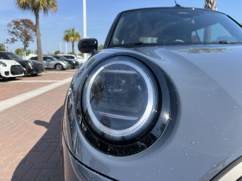 Used 2026 MINI Cooper S FWD image 5