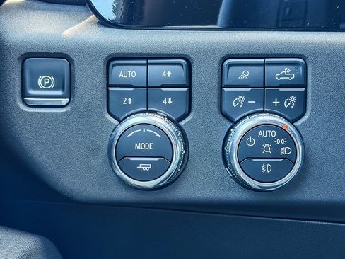 Certified 2025 GMC Sierra 1500 Elevation AWD/4WD image 51