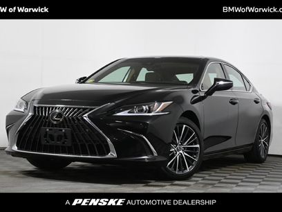 Used 2025 Lexus ES 350 w/ Premium Package