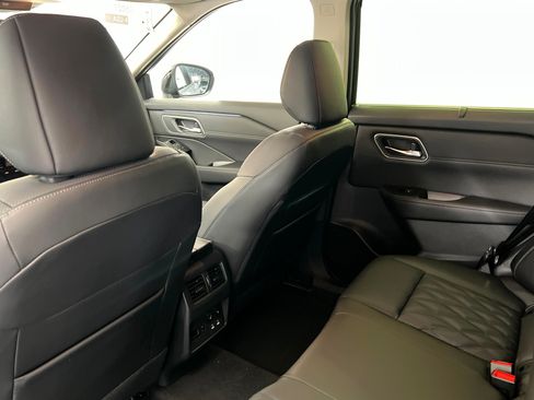 New 2026 Nissan Rogue Platinum w/ Platinum Premium Package image 19