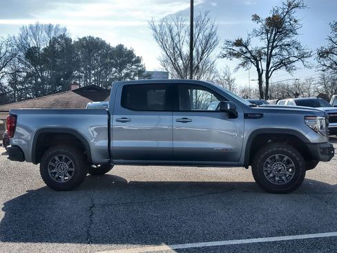 New 2026 GMC Sierra 1500 AT4X image 9