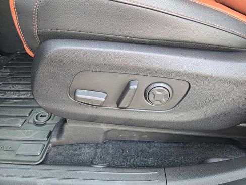 Used 2026 Kia Carnival SX Prestige FWD image 18