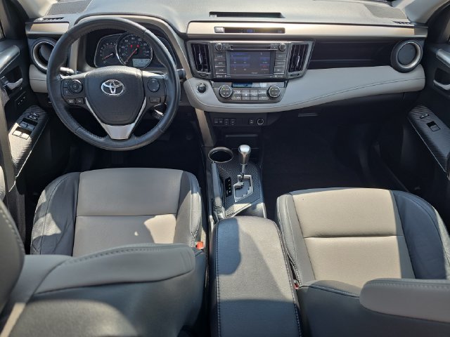 Used 2015 Toyota RAV4 Limited w/ Technology Package AWD/4WD image 25