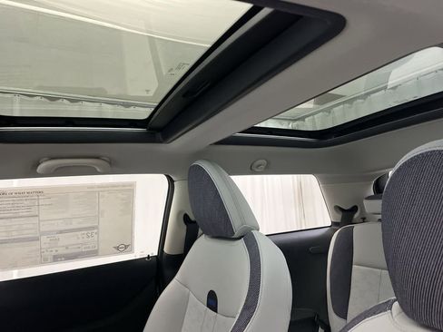 New 2025 MINI Cooper S image 23